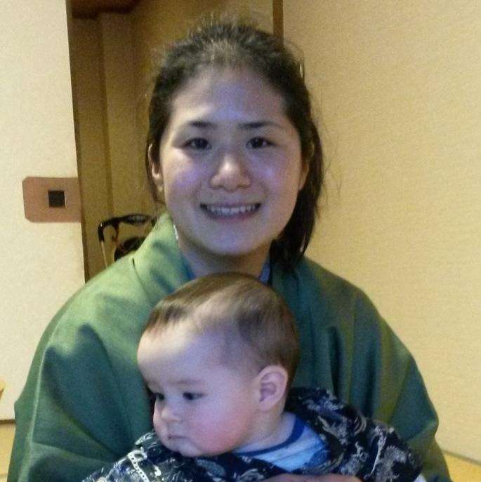 looking for a job as a babysitter