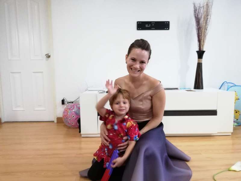 hi babysitter job bangkok weekend babysitter w education weekend babysitter needed