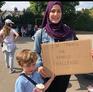
Babysitter in London, England, United Kingdom looking for a job: 2673159