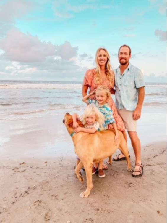 hi Nanny Job, Melbourne Nanny and light housekeeping needed ASAP!!!