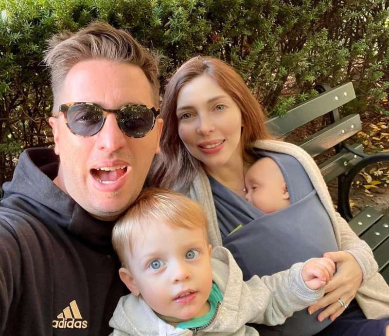 Housekeeper Job, Manhattan Seeking live in housekeeper/mother’s helper