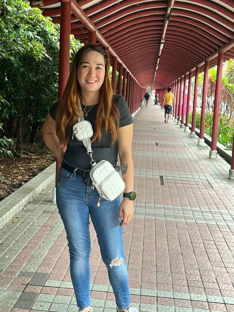 Housekeeper Filipino looking for housekeeper job